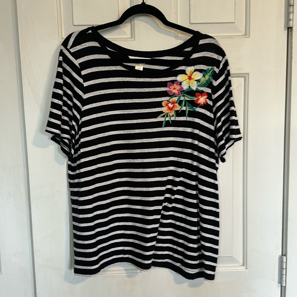 CJ Banks Floral Embroidered Stripped top 1x